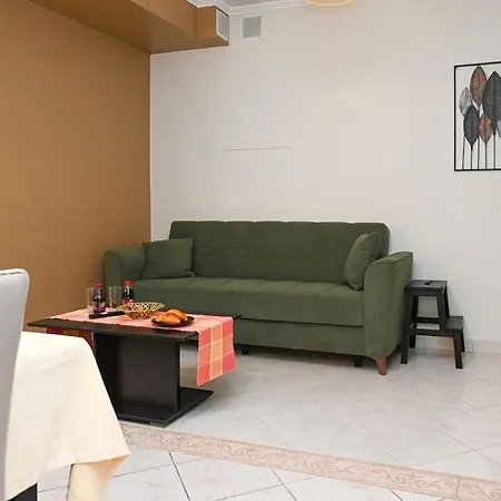 Calm Breeze House *